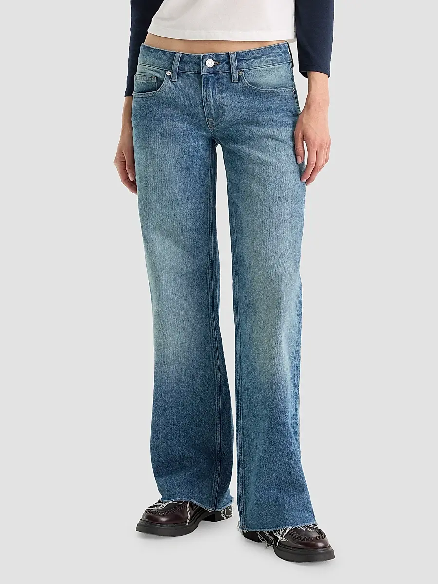 GOOD AMERICAN Women's Vintage Low Loose Jeans | Thumbnail 4 GOOD AMERICAN Women's Vintage Low Loose Jeans | Thumbnail 4