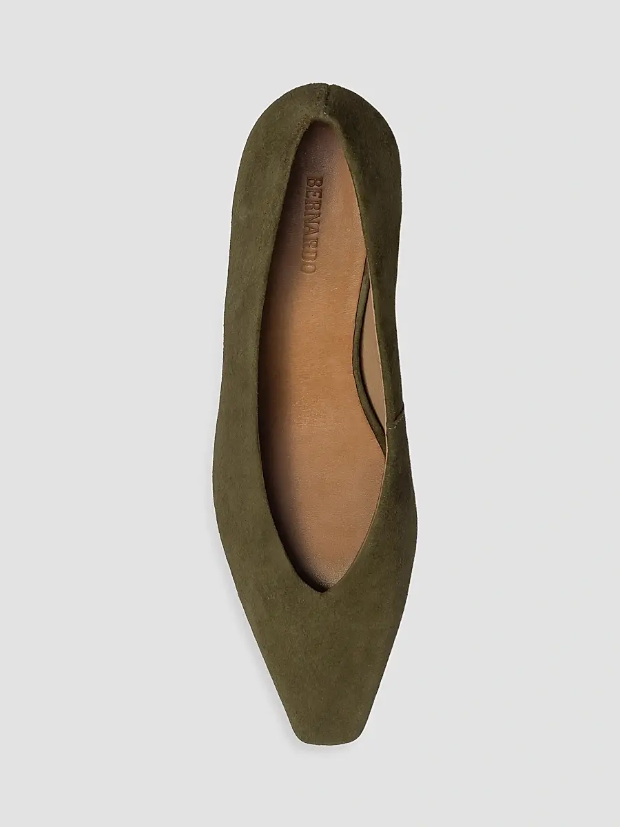 Bernardo Women's Chiara Kitten Heel Pumps | Thumbnail 3 Bernardo Women's Chiara Kitten Heel Pumps | Thumbnail 3