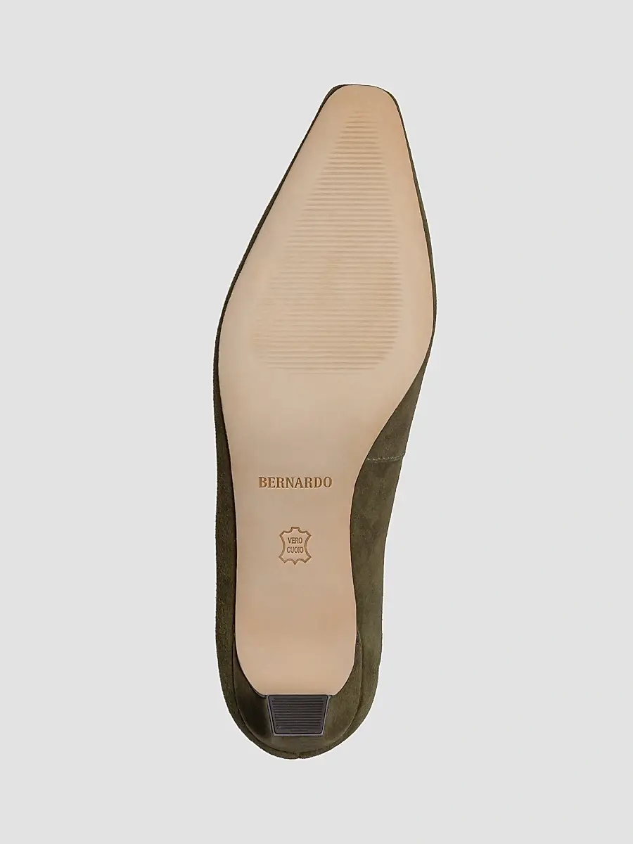 Bernardo Women's Chiara Kitten Heel Pumps | Thumbnail 4 Bernardo Women's Chiara Kitten Heel Pumps | Thumbnail 4