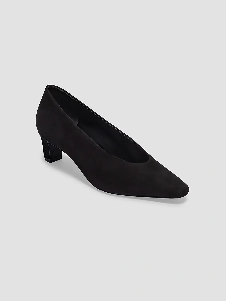 Bernardo Women's Chiara Kitten Heel Pumps | Thumbnail 2 Bernardo Women's Chiara Kitten Heel Pumps | Thumbnail 2