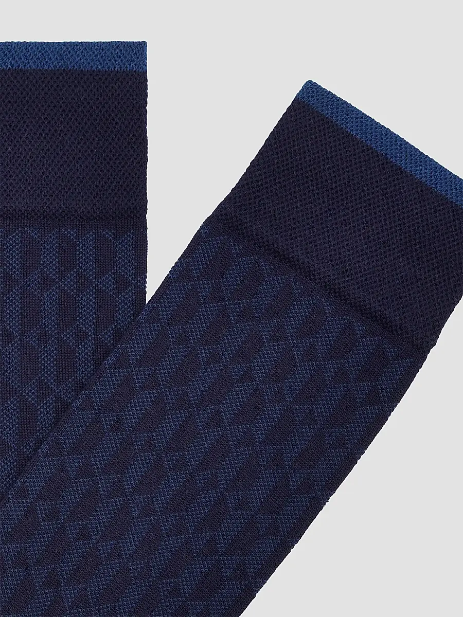 Marcoliani Men's Diamond Vintage Texture Cotton-Nylon Socks | Thumbnail 2 Marcoliani Men's Diamond Vintage Texture Cotton-Nylon Socks | Thumbnail 2