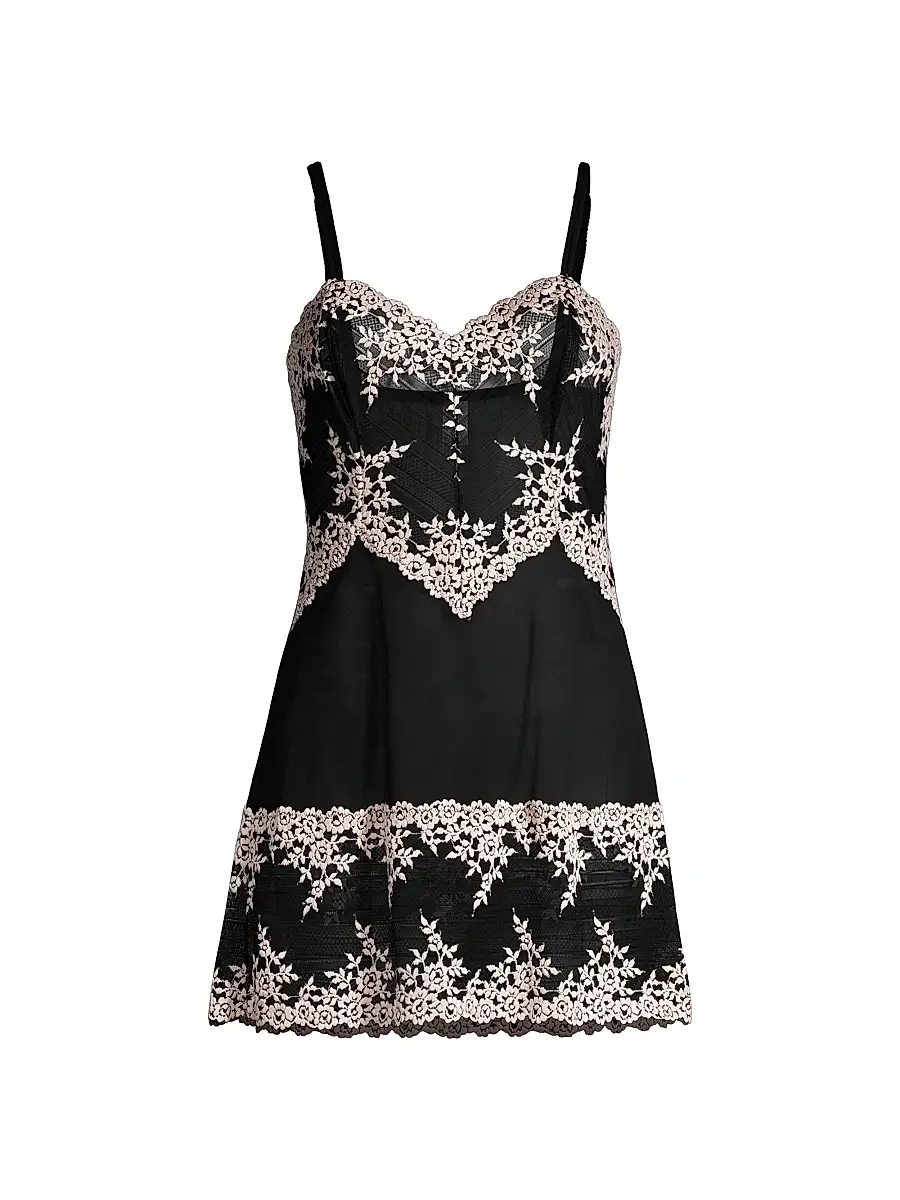 Wacoal Women's Embrace Lace Chemise - Black | Image 1 Wacoal Women's Embrace Lace Chemise - Black | Image 1