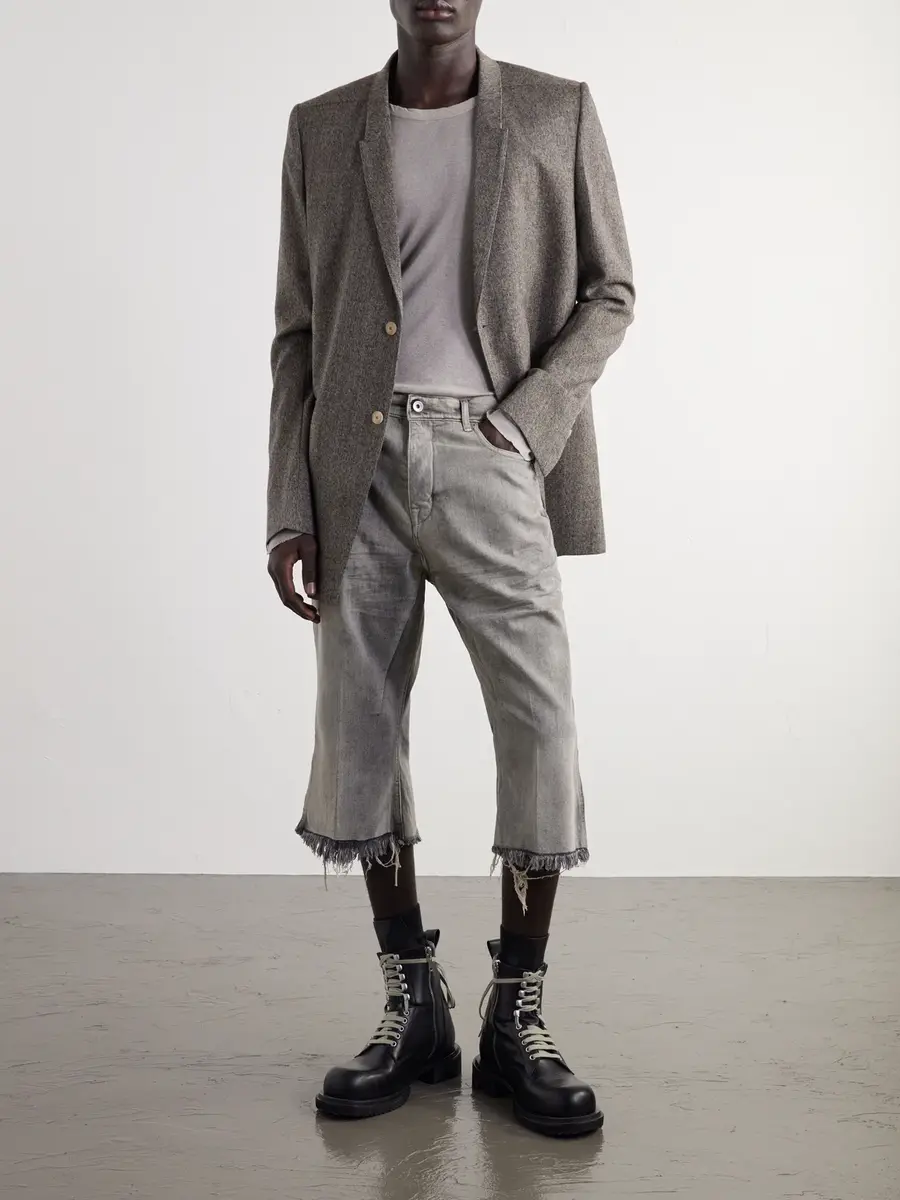 Rick Owens Bolan Straight-Leg Frayed Denim Shorts - Men | Thumbnail 2 Rick Owens Bolan Straight-Leg Frayed Denim Shorts - Men | Thumbnail 2