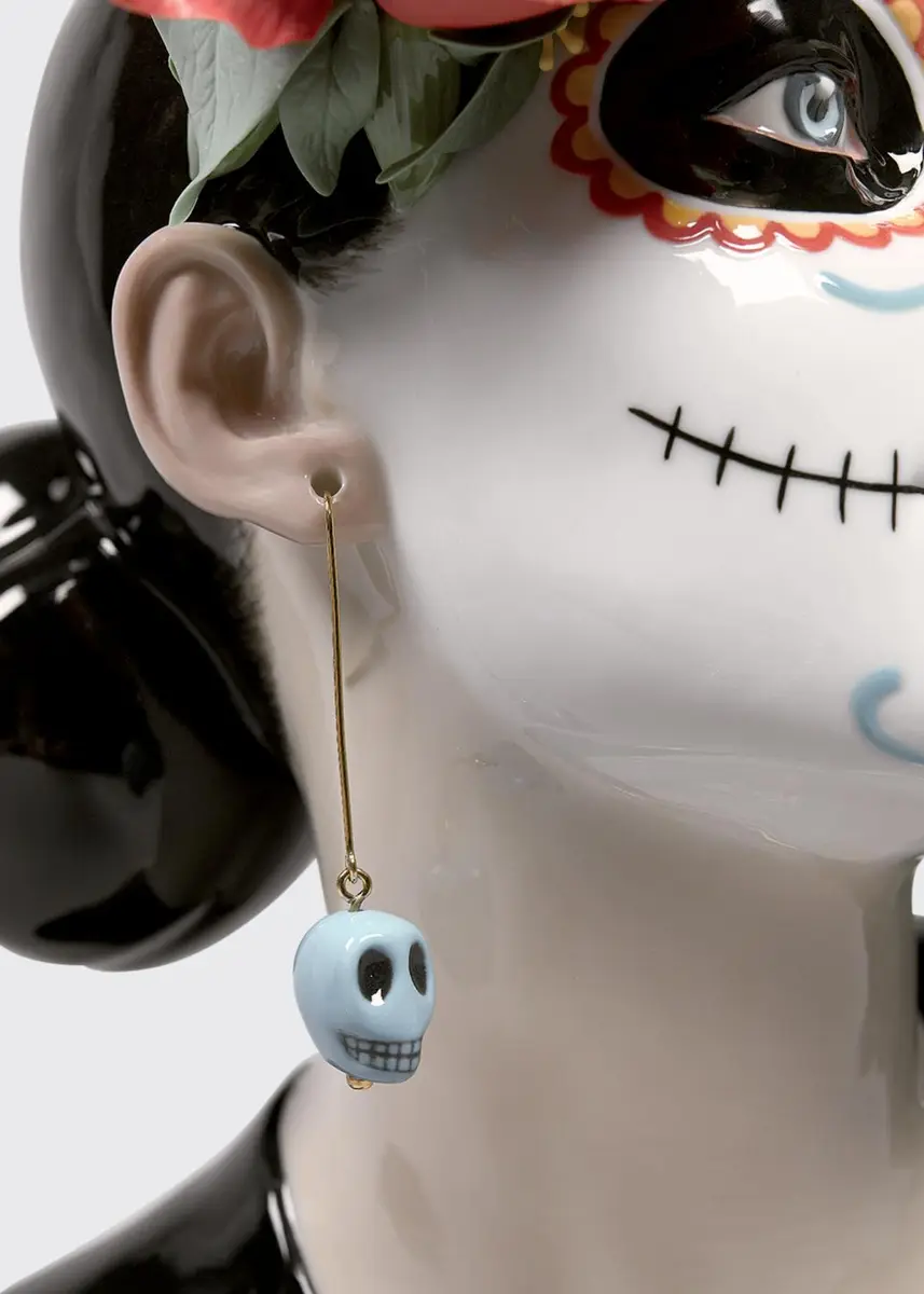 Lladro Beautiful Catrina Figurine | Thumbnail 3