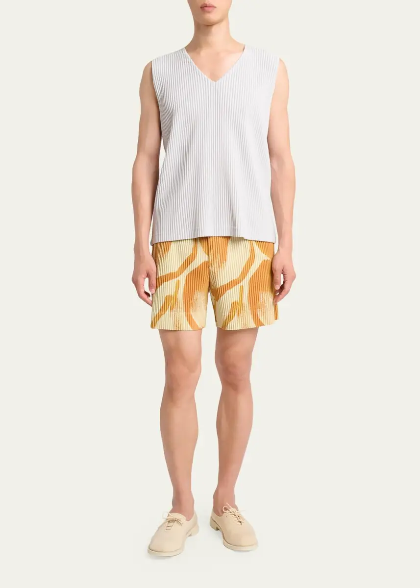 Homme Plissé Issey Miyake Men's Pleated Pull-On Shorts | Thumbnail 2 Homme Plissé Issey Miyake Men's Pleated Pull-On Shorts | Thumbnail 2