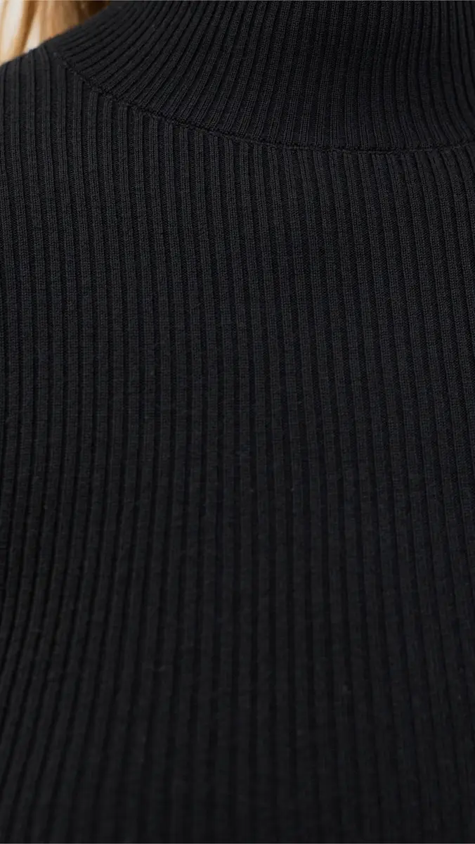 Alice + Olivia Roberta Ribbed Turtleneck Top | Thumbnail 6 Alice + Olivia Roberta Ribbed Turtleneck Top | Thumbnail 6