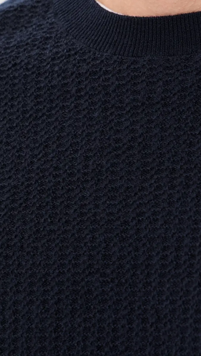 Frame Textured Crew Neck Wool Sweater | Thumbnail 6 Frame Textured Crew Neck Wool Sweater | Thumbnail 6