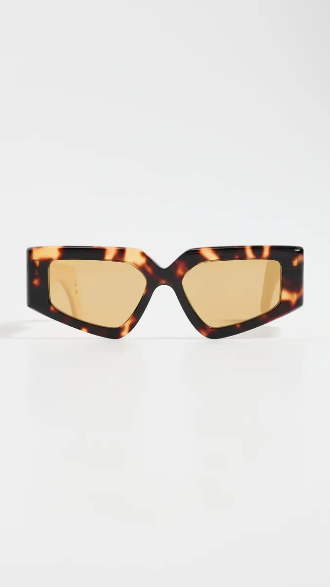 Valentino Ultra Vintage Sunglasses | Thumbnail 4 Valentino Ultra Vintage Sunglasses | Thumbnail 4