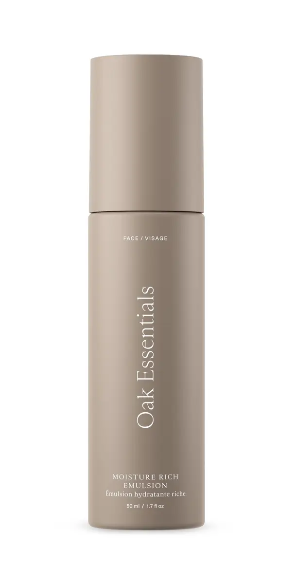 Oak Essentials Moisture Rich Emulsion No Color One Size | Image 1 Oak Essentials Moisture Rich Emulsion No Color One Size | Image 1