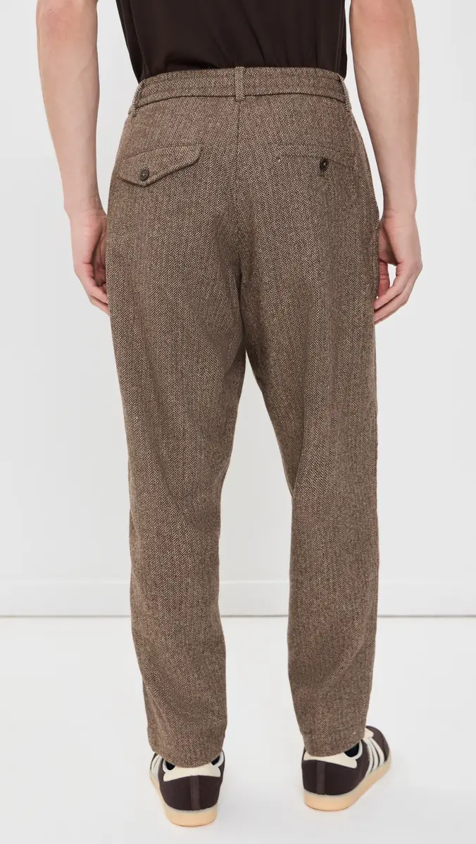 UNIVERSAL WORKS Wool Herringbone Pleated Track Pants | Thumbnail 3 UNIVERSAL WORKS Wool Herringbone Pleated Track Pants | Thumbnail 3