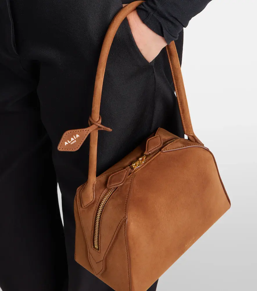 Alaïa Alaïa Le Bouledouge suede shoulder bag | Thumbnail 5 Alaïa Alaïa Le Bouledouge suede shoulder bag | Thumbnail 5