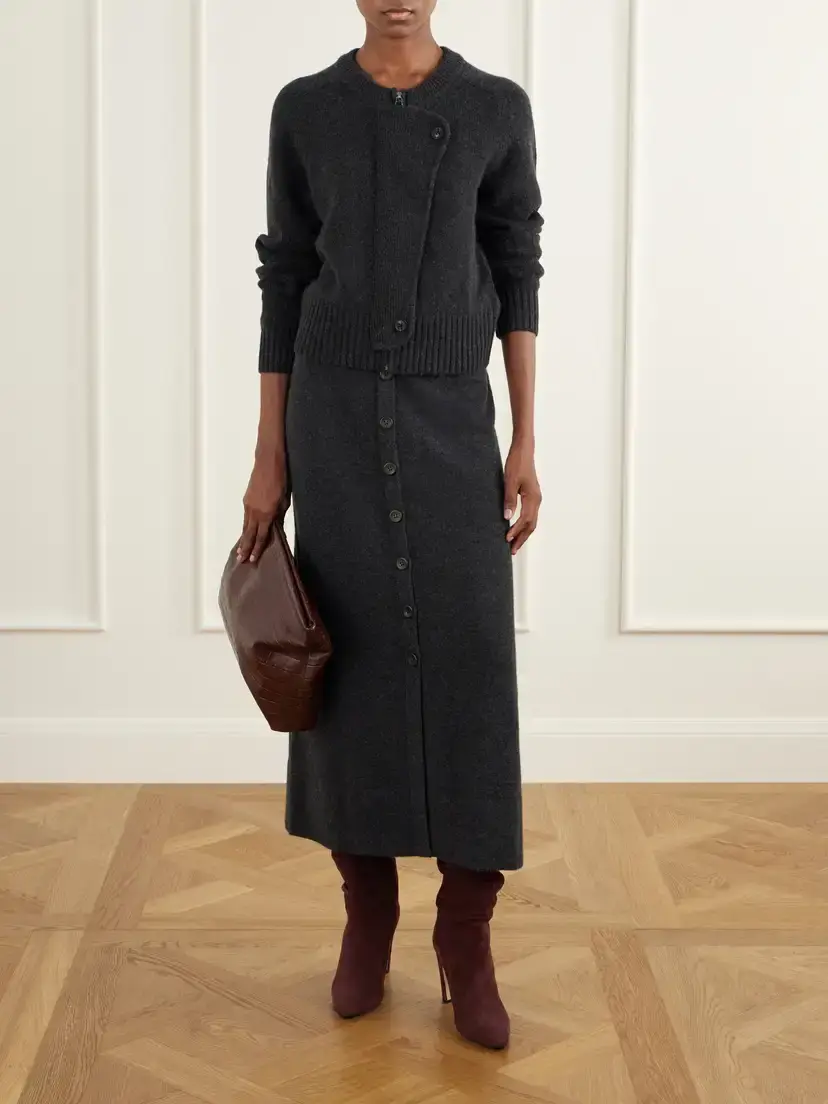 Manolo Blahnik Calassohi 90 Suede Knee Boots | Thumbnail 4