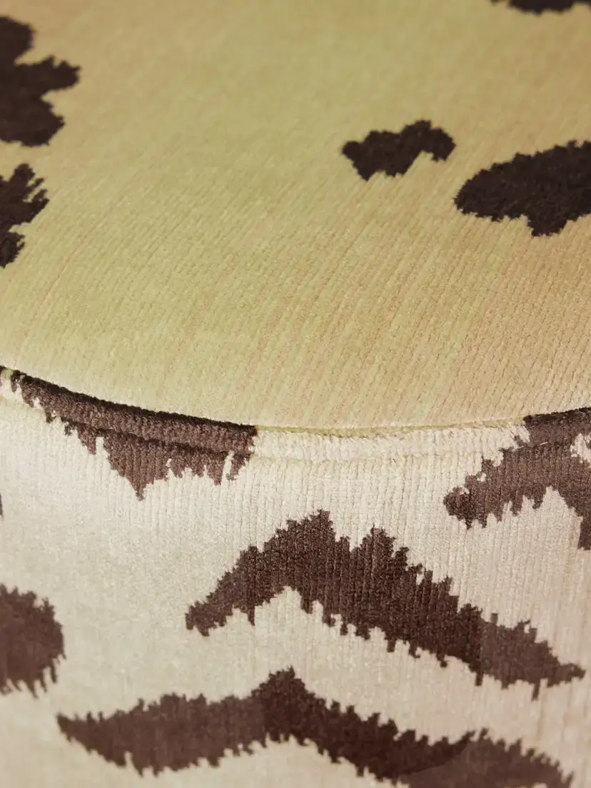 SIX THE RESIDENCE Tiger Velvet-jacquard Pouf | Thumbnail 4