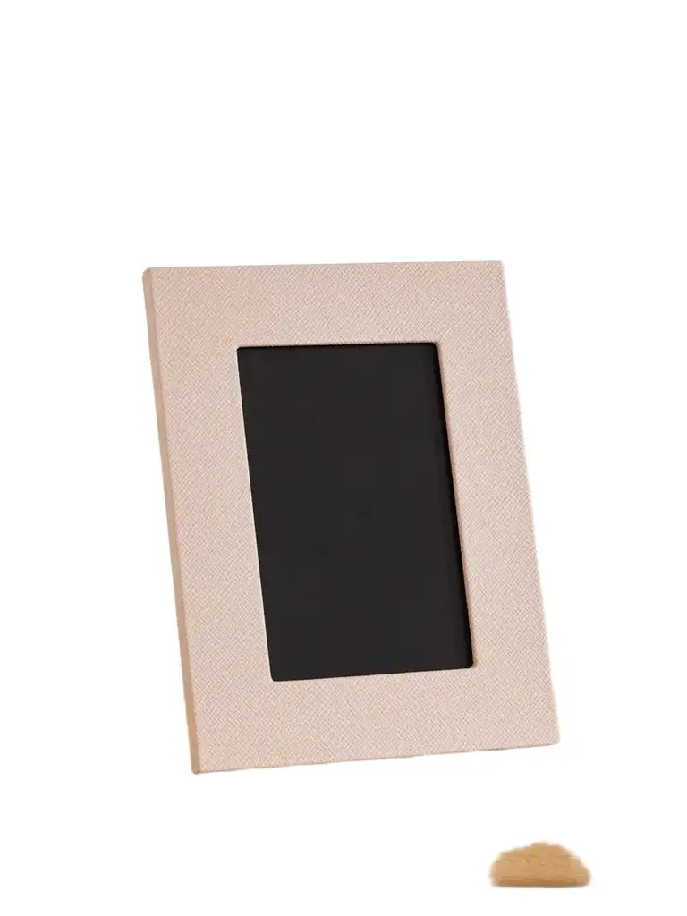 Smythson Panama Textured-leather Picture Frame | Image 1 Smythson Panama Textured-leather Picture Frame | Image 1