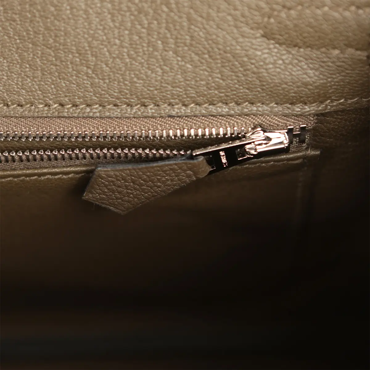 HERMÈS Hermes Birkin 25 Vert Loden Togo Palladium Hardware | Thumbnail 8 HERMÈS Hermes Birkin 25 Vert Loden Togo Palladium Hardware | Thumbnail 8