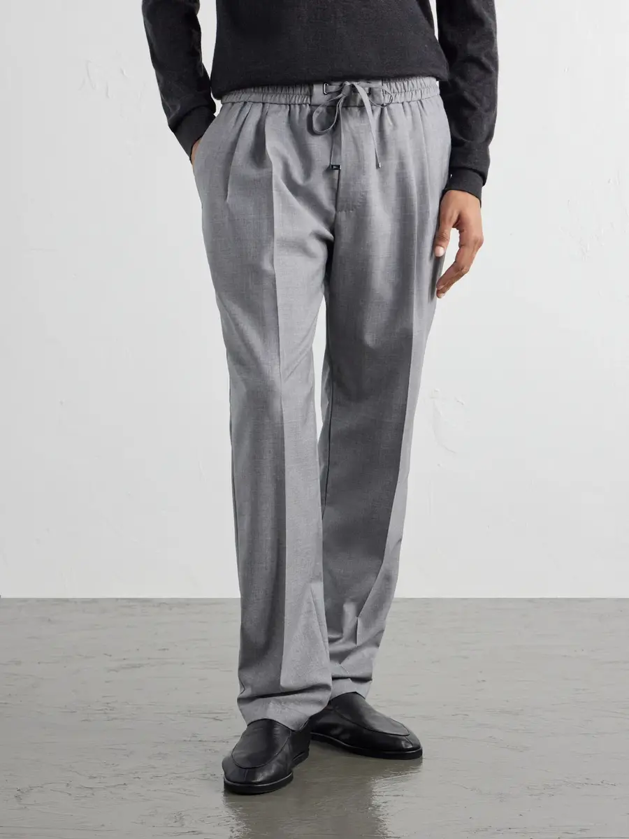 Dolce & Gabbana Sartoriale Straight-Leg Pleated Wool Trousers - Men | Thumbnail 3 Dolce & Gabbana Sartoriale Straight-Leg Pleated Wool Trousers - Men | Thumbnail 3