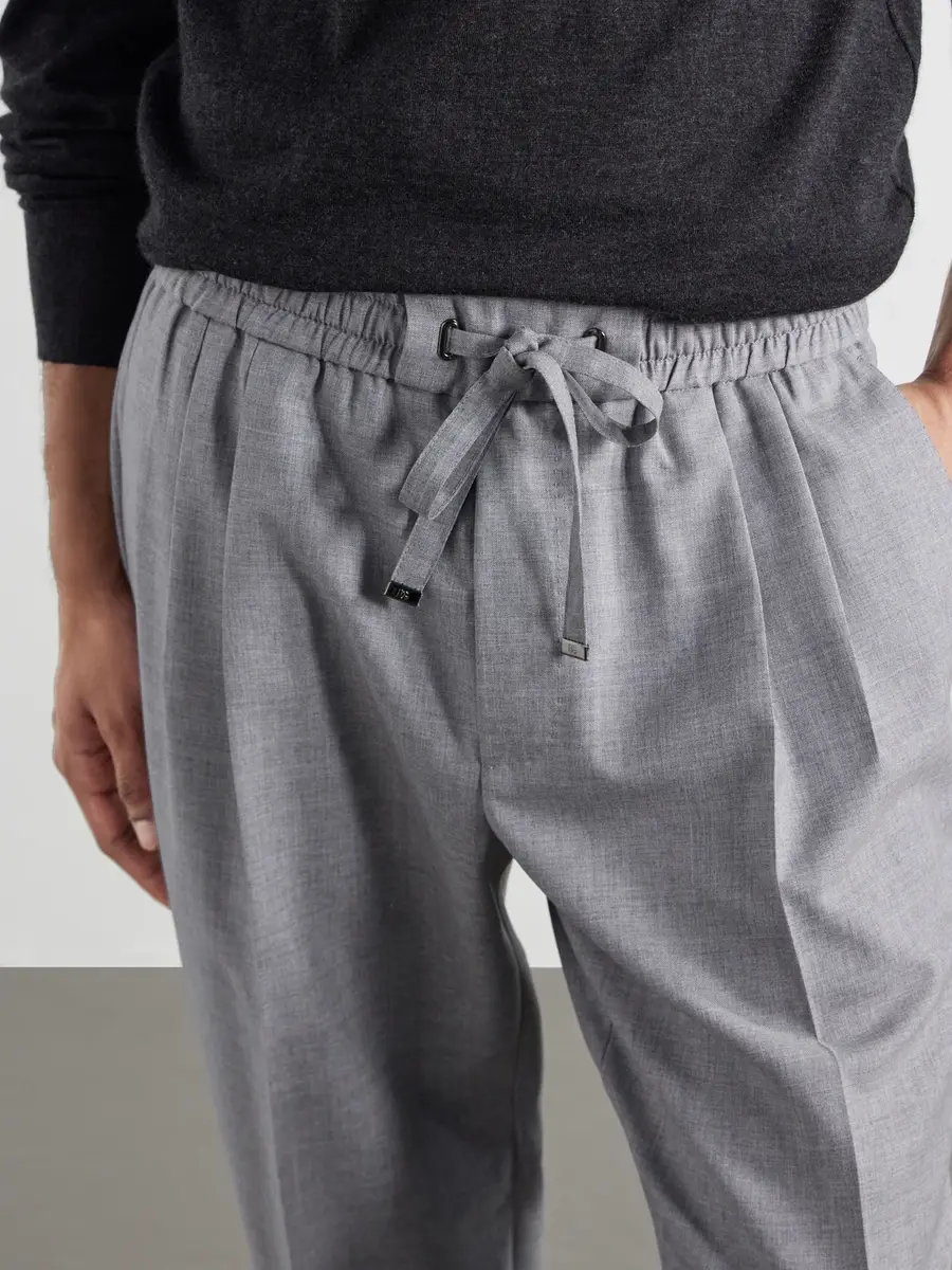 Dolce & Gabbana Sartoriale Straight-Leg Pleated Wool Trousers - Men | Thumbnail 5 Dolce & Gabbana Sartoriale Straight-Leg Pleated Wool Trousers - Men | Thumbnail 5