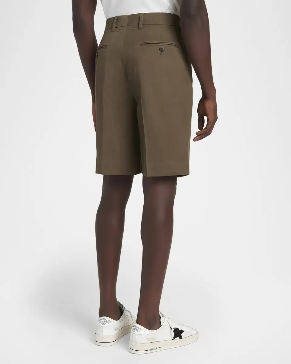 Golden Goose Men's Single-Pleated Bermuda Shorts | Thumbnail 3 Golden Goose Men's Single-Pleated Bermuda Shorts | Thumbnail 3