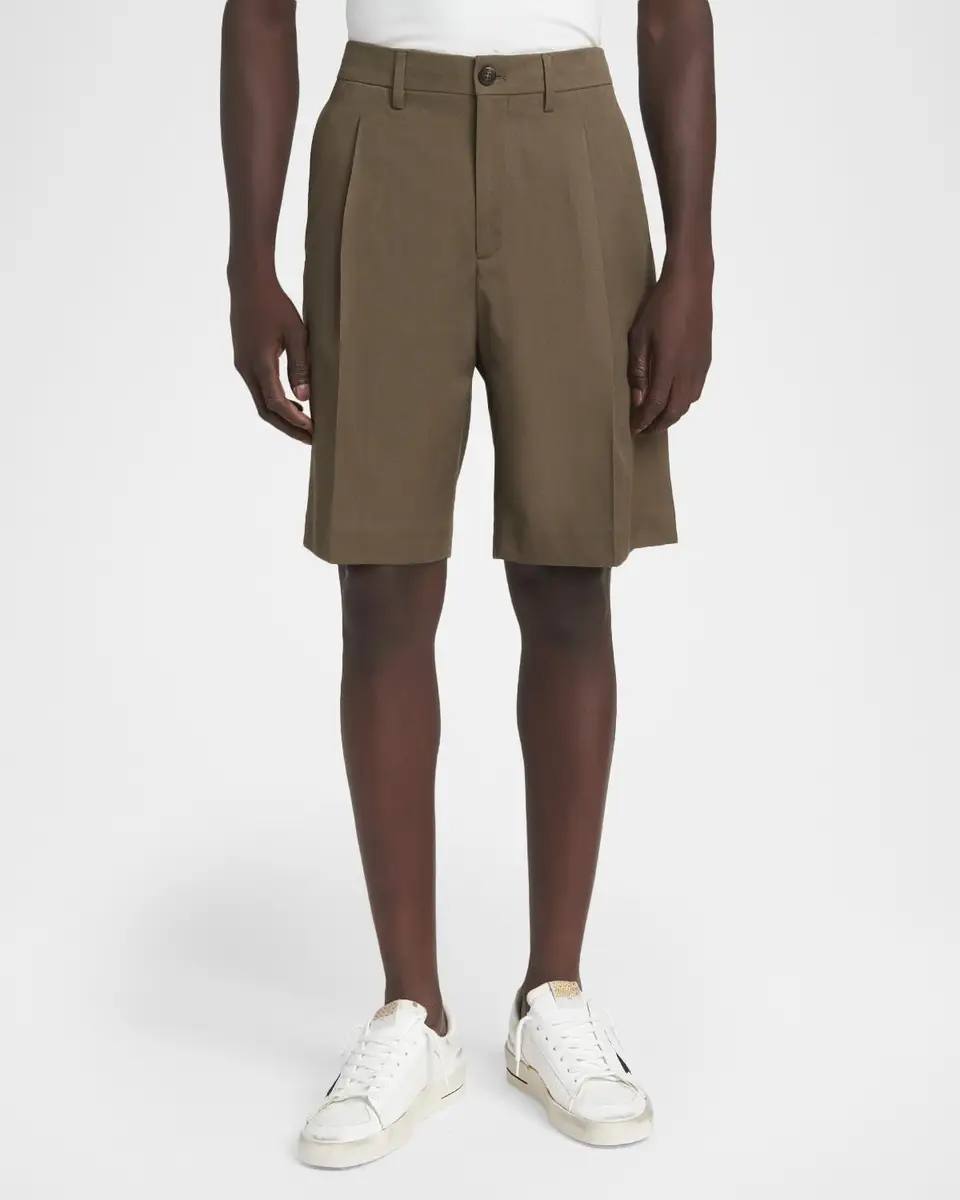Golden Goose Men's Single-Pleated Bermuda Shorts | Thumbnail 4 Golden Goose Men's Single-Pleated Bermuda Shorts | Thumbnail 4