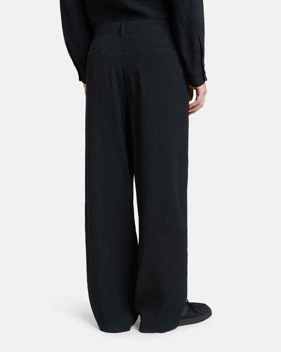 Giorgio Armani Men's Seersucker Wide-Leg Trousers | Thumbnail 3 Giorgio Armani Men's Seersucker Wide-Leg Trousers | Thumbnail 3