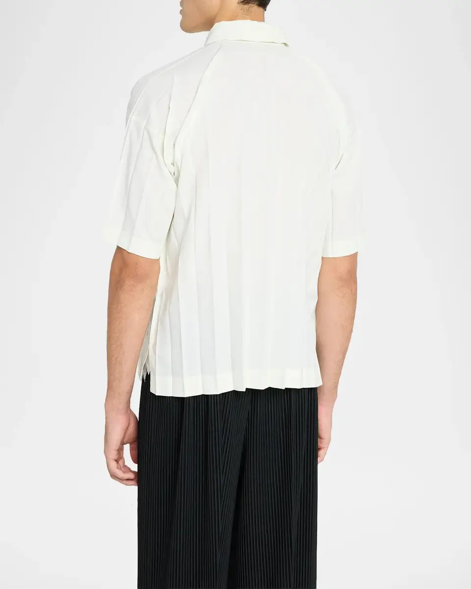 Homme Plissé Issey Miyake Men's Edge Pleated Short-Sleeve Shirt | Thumbnail 3 Homme Plissé Issey Miyake Men's Edge Pleated Short-Sleeve Shirt | Thumbnail 3