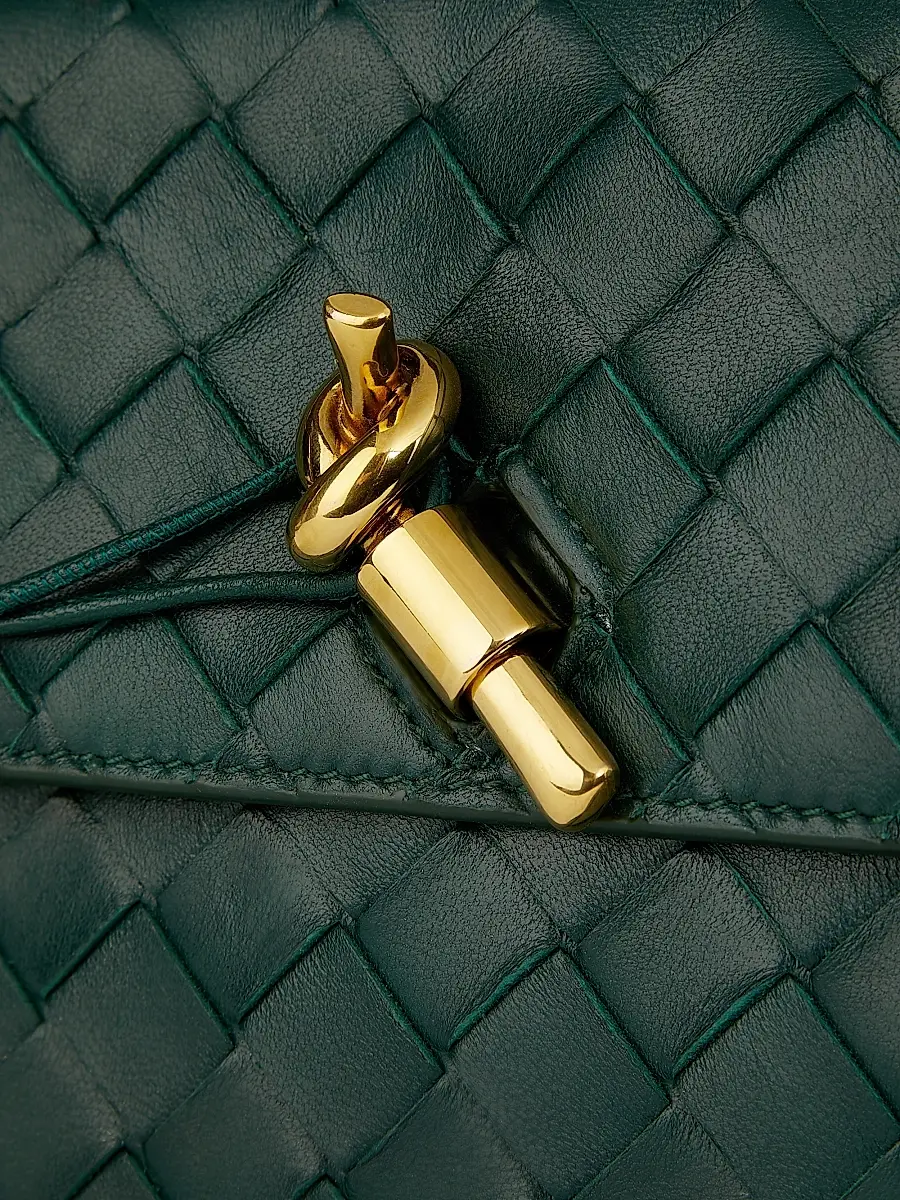 Bottega Veneta Women's Andiamo Intrecciato Leather Top-Handle Clutch | Thumbnail 5 Bottega Veneta Women's Andiamo Intrecciato Leather Top-Handle Clutch | Thumbnail 5