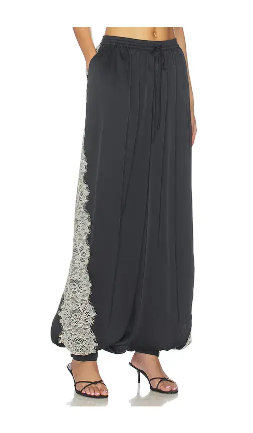 Cinq à Sept Esme Satin Verne Pant