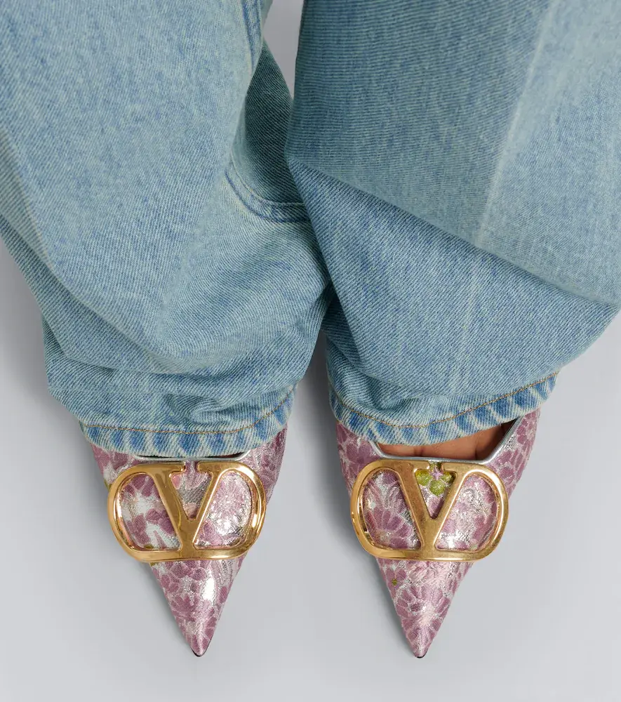 Valentino Garavani VLogo floral leather-trimmed slingback pumps | Thumbnail 5 Valentino Garavani VLogo floral leather-trimmed slingback pumps | Thumbnail 5