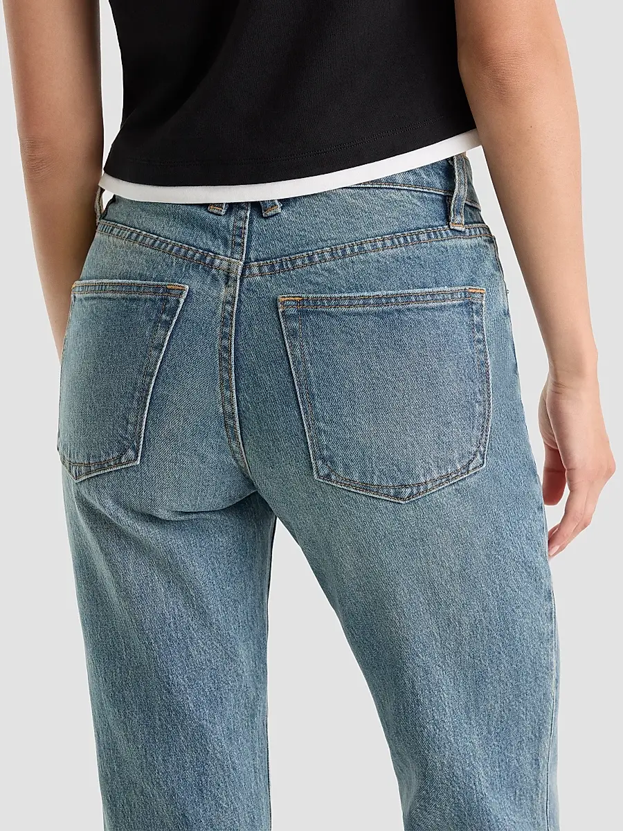 GOOD AMERICAN Women's Vintage Straight Ankle Jeans | Thumbnail 6 GOOD AMERICAN Women's Vintage Straight Ankle Jeans | Thumbnail 6