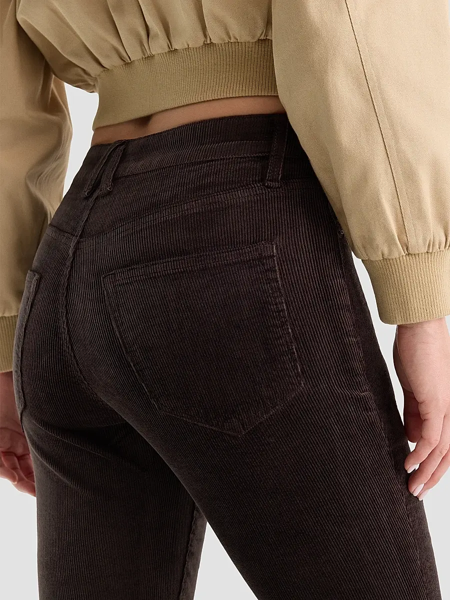 GOOD AMERICAN Women's Good Classic Bootcut Jeans | Thumbnail 6
