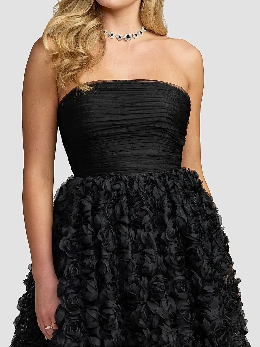 Mac Duggal Women's Strapless Rosette Lace Ballgown | Thumbnail 3
