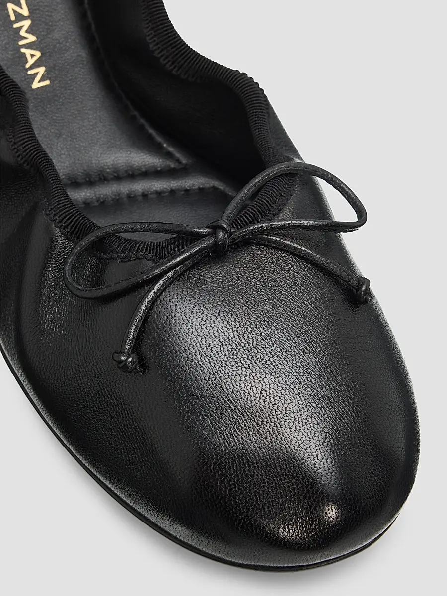 Stuart Weitzman Women's Nia Ruched Leather Ballet Flats | Thumbnail 5 Stuart Weitzman Women's Nia Ruched Leather Ballet Flats | Thumbnail 5