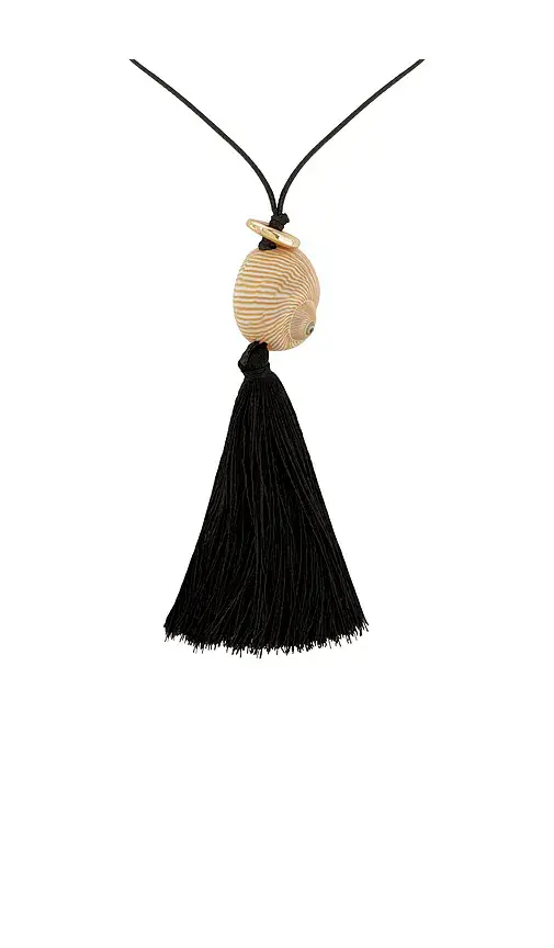 8 Other Reasons Bold Shell Pendant And Long Tassel Accent Statement Necklace | Thumbnail 2