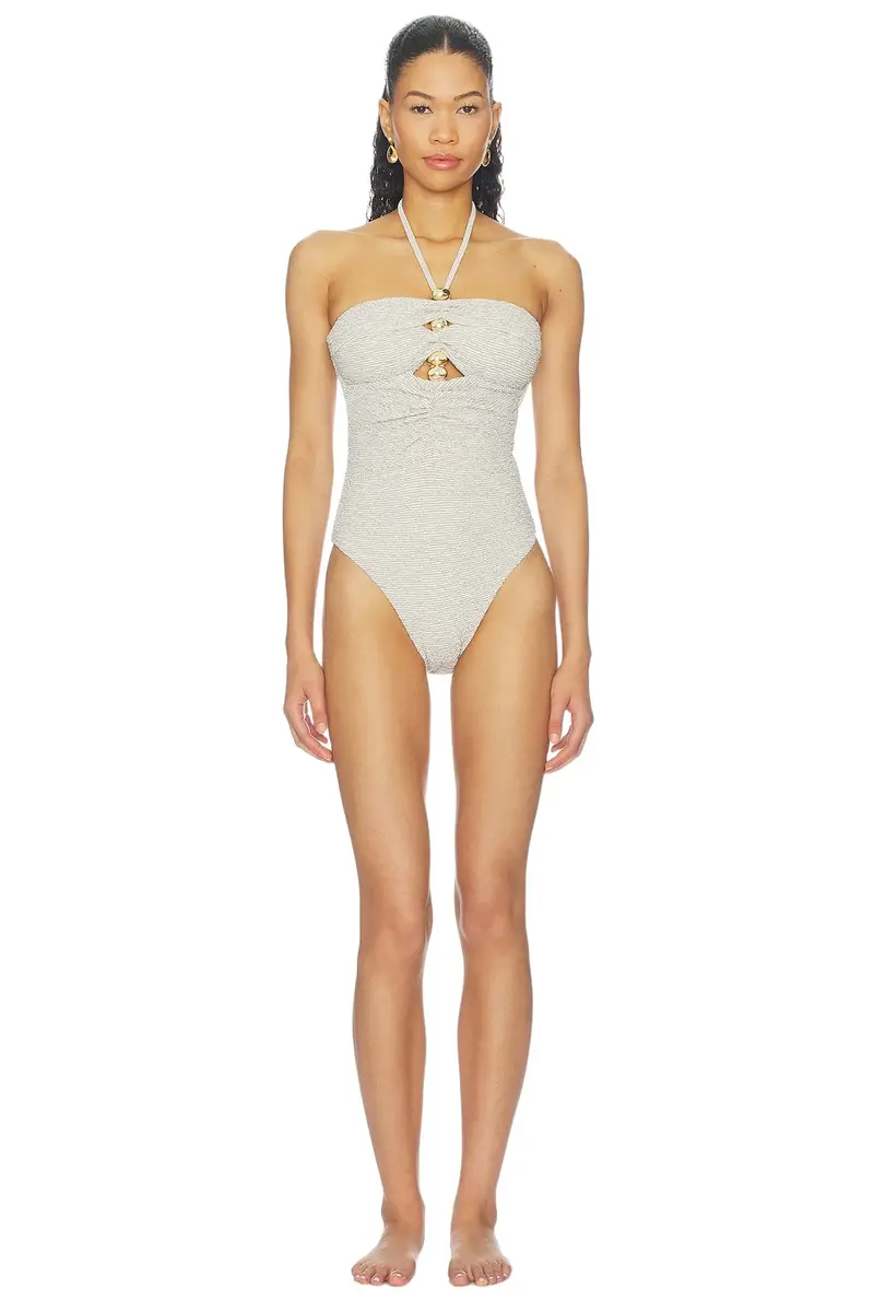 Silversand One Piece Silversand One Piece