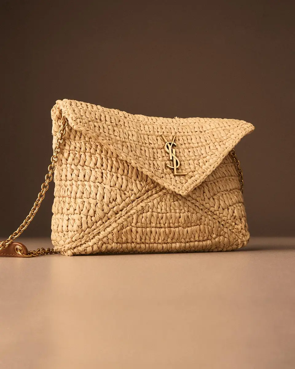 Saint Laurent Envelope Flap YSL Shoulder Bag in Raffia | Thumbnail 5 Saint Laurent Envelope Flap YSL Shoulder Bag in Raffia | Thumbnail 5