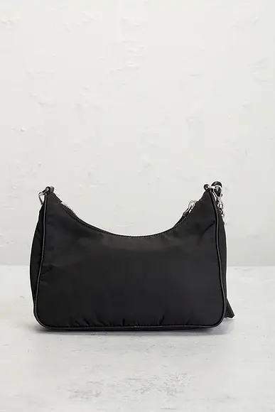 Prada Re-Edition 2005 Re-Nylon Shoulder Bag | Thumbnail 3 Prada Re-Edition 2005 Re-Nylon Shoulder Bag | Thumbnail 3