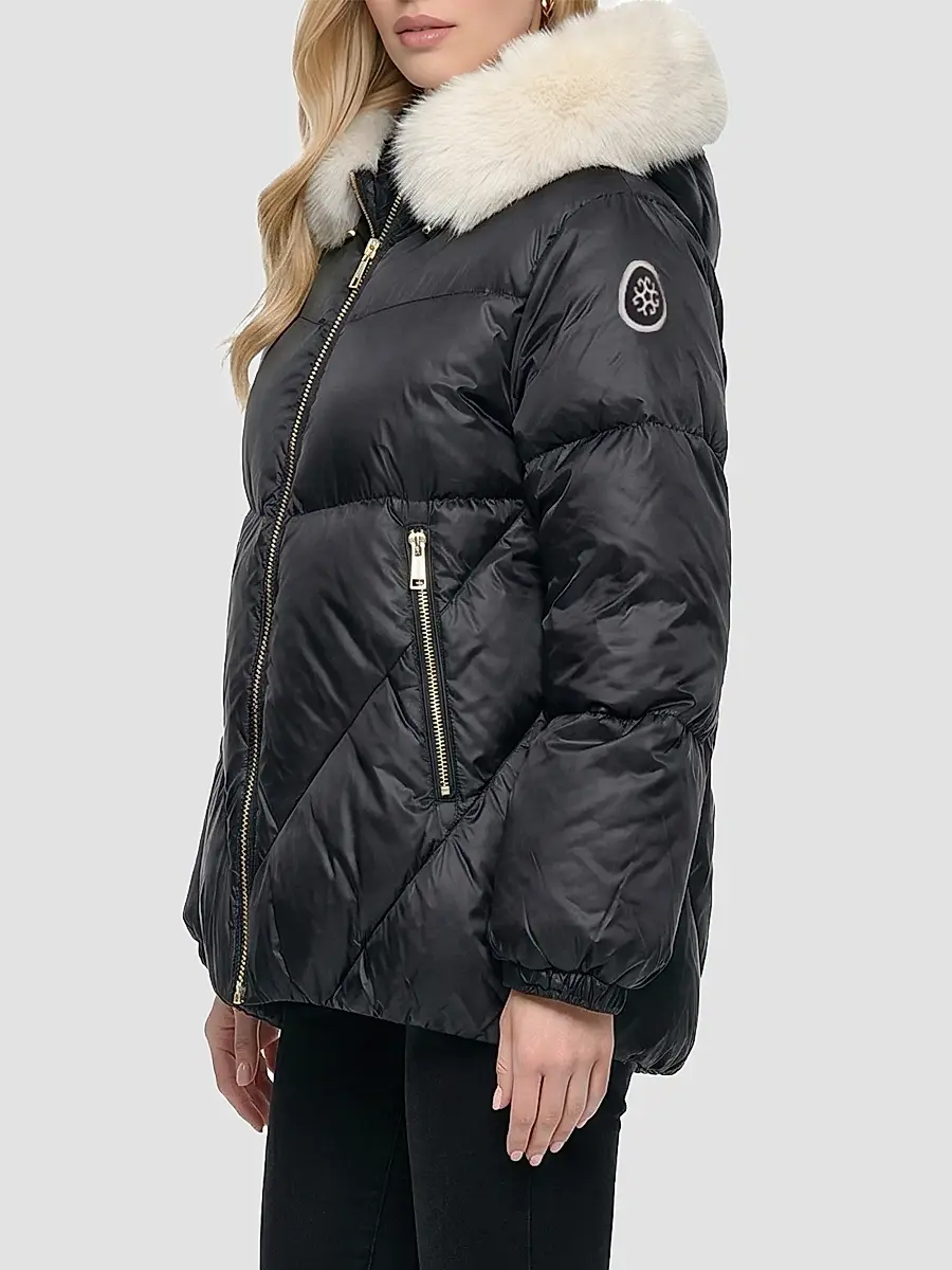 Gorski Women's Apres-Ski Parka with Horizontal Sleeves and Detachable Lamb Hood Trim | Thumbnail 4 Gorski Women's Apres-Ski Parka with Horizontal Sleeves and Detachable Lamb Hood Trim | Thumbnail 4