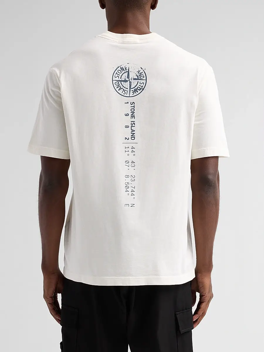 Stone Island Men's Logo Cotton Crewneck T-Shirt | Thumbnail 3 Stone Island Men's Logo Cotton Crewneck T-Shirt | Thumbnail 3