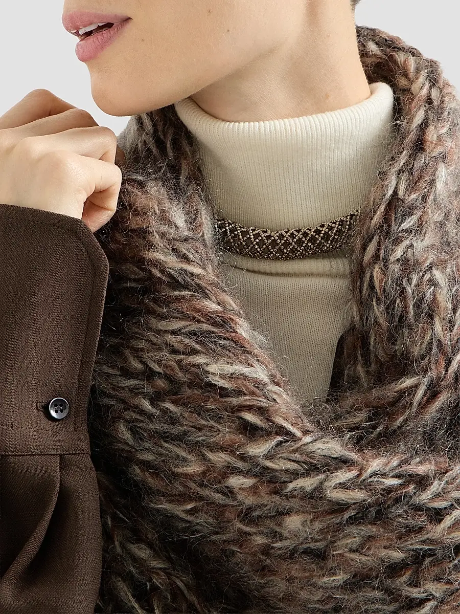 Brunello Cucinelli Women's Mohair Knit Shawl | Thumbnail 6 Brunello Cucinelli Women's Mohair Knit Shawl | Thumbnail 6