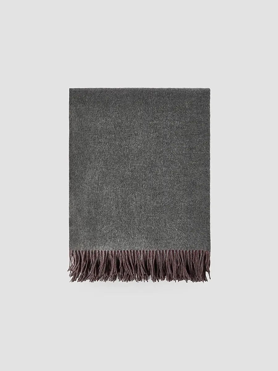 Brunello Cucinelli Two-Tone Cashmere Double Cloth Lightweight Throw | Thumbnail 2 Brunello Cucinelli Two-Tone Cashmere Double Cloth Lightweight Throw | Thumbnail 2