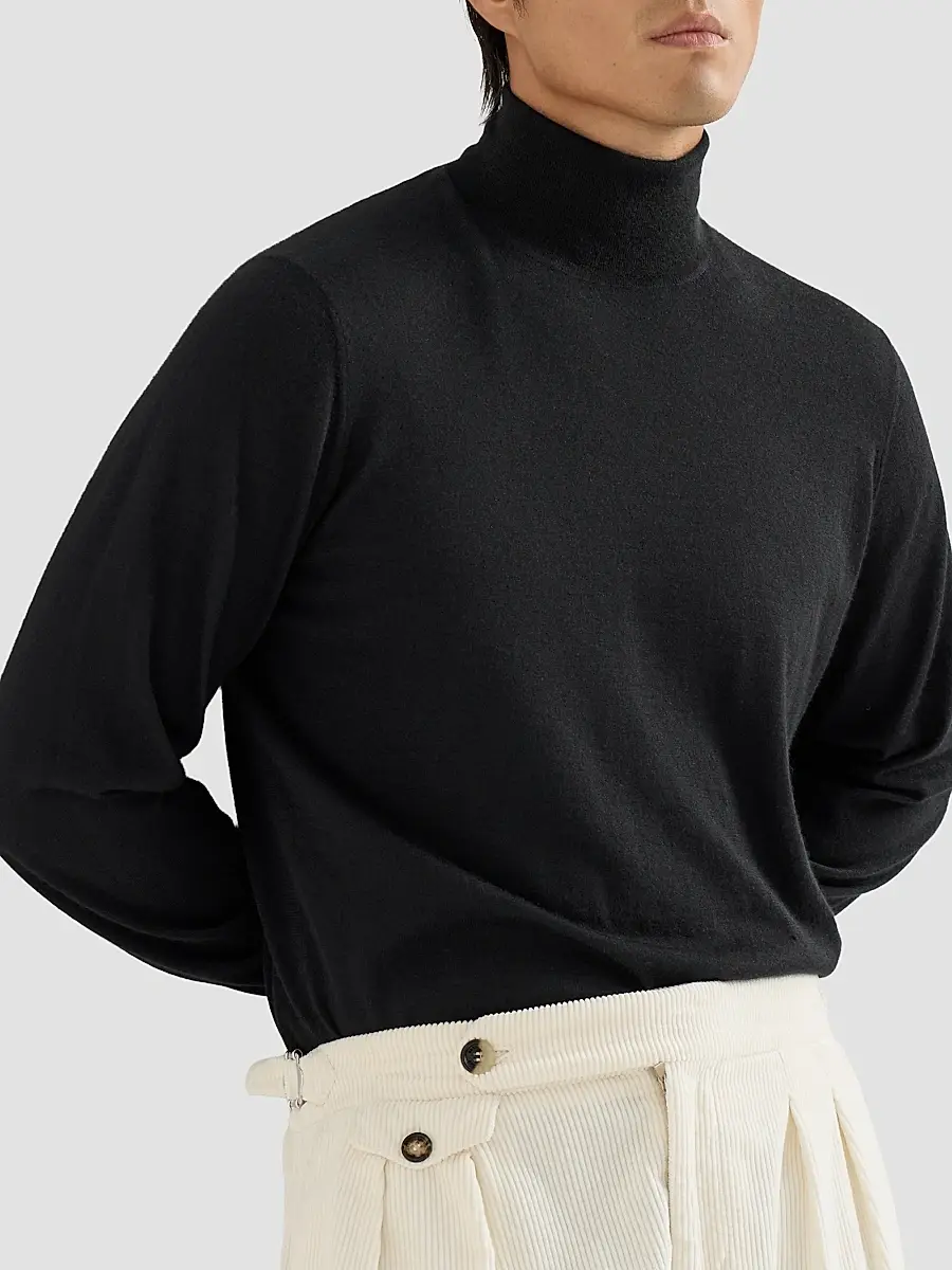 Brunello Cucinelli Men's Cashmere and Silk Lightweight Turtleneck Sweater | Thumbnail 5 Brunello Cucinelli Men's Cashmere and Silk Lightweight Turtleneck Sweater | Thumbnail 5