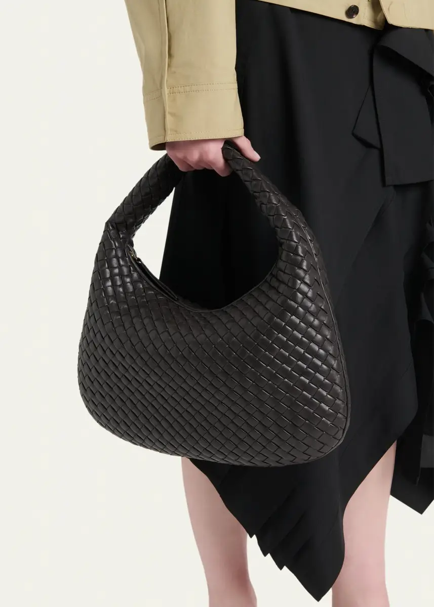 Bottega Veneta Veneta Leather Shoulder Bag | Thumbnail 2 Bottega Veneta Veneta Leather Shoulder Bag | Thumbnail 2
