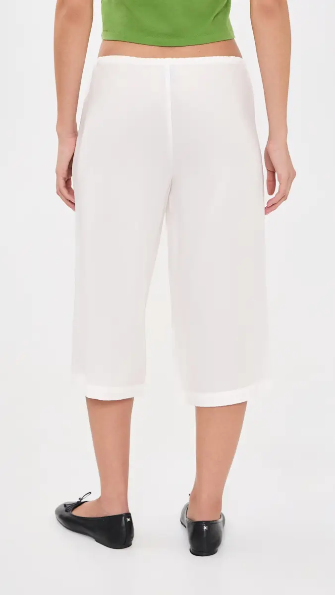 With Jean Arden Capri Pants | Thumbnail 3