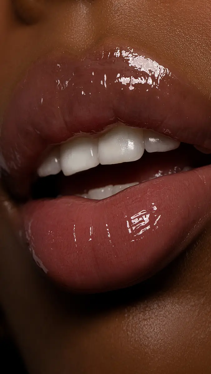 Sigma Beauty Renew Lip Oil | Thumbnail 6