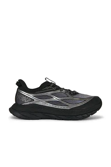 Hoka Mach Remastered Aura Sneaker | Image 1 Hoka Mach Remastered Aura Sneaker | Image 1