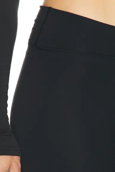 437 The Cropped Legging | Thumbnail 6 437 The Cropped Legging | Thumbnail 6
