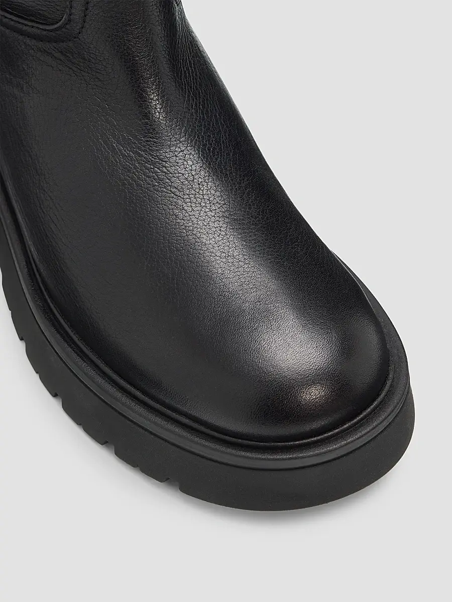 Stuart Weitzman Women's Ren Leather Lug Sole Boots | Thumbnail 5