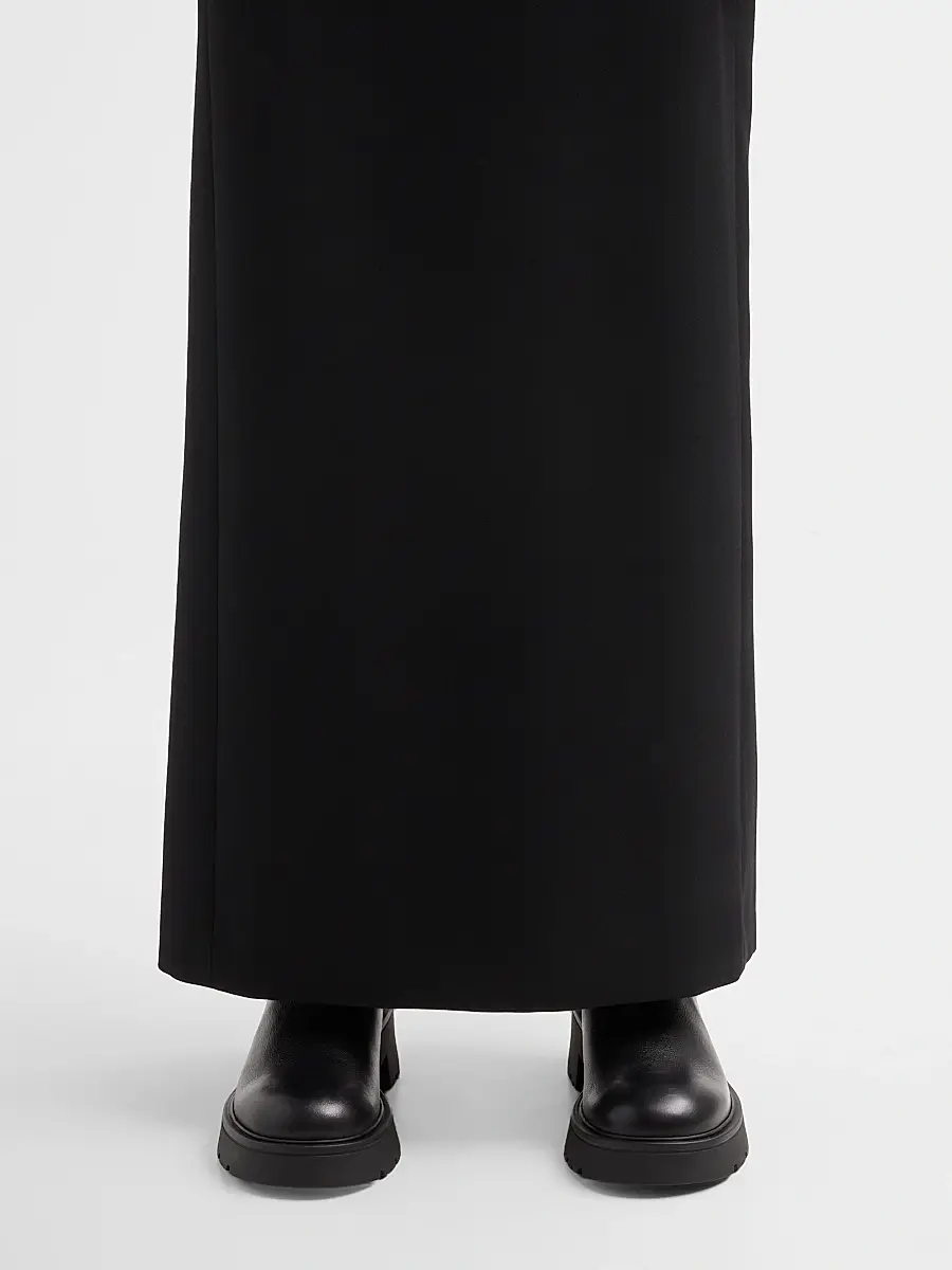 Stuart Weitzman Women's Ren Knee-High Lug Sole Leather Boots | Thumbnail 2 Stuart Weitzman Women's Ren Knee-High Lug Sole Leather Boots | Thumbnail 2