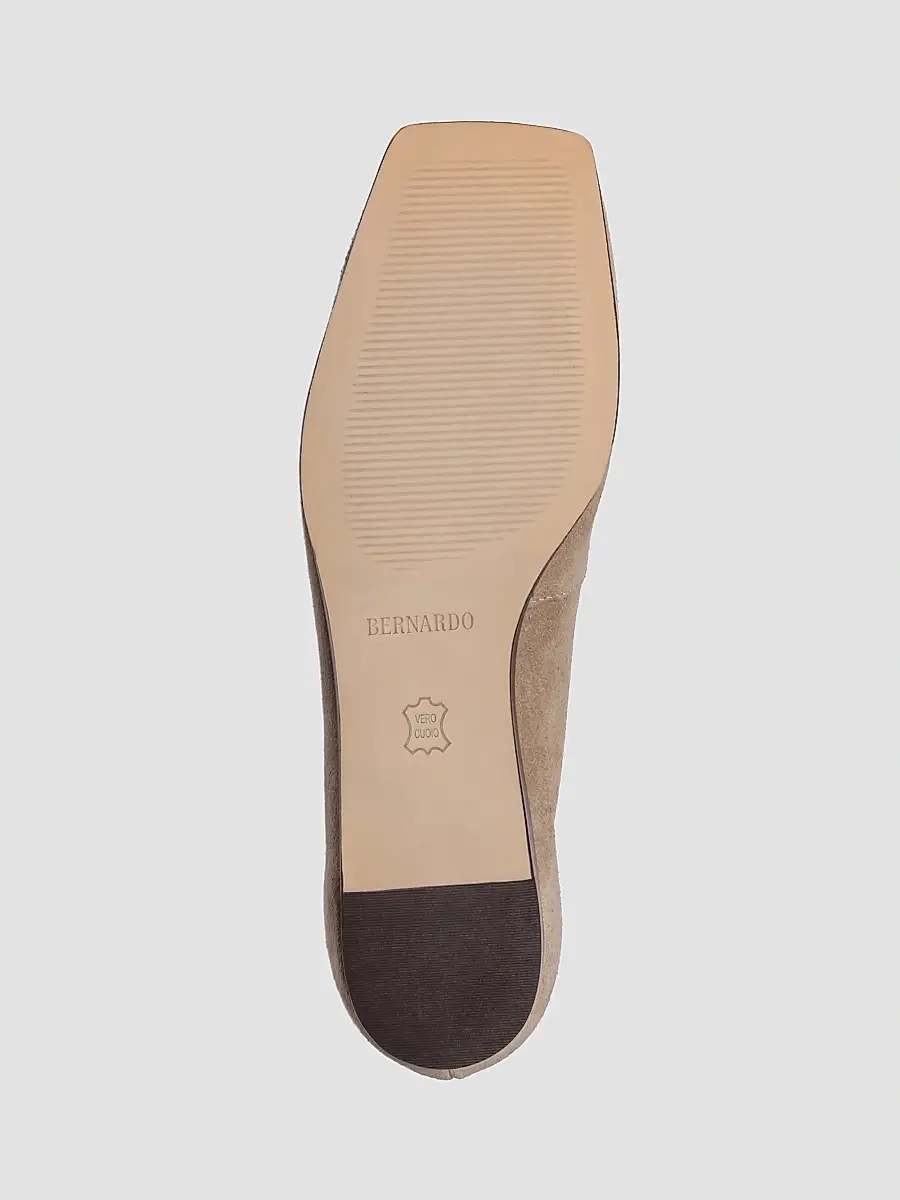 Bernardo Women's Tate Flat Loafers | Thumbnail 4 Bernardo Women's Tate Flat Loafers | Thumbnail 4