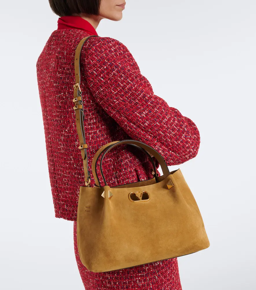 Valentino Garavani VLogo Signature Small suede top-handle bag | Thumbnail 5 Valentino Garavani VLogo Signature Small suede top-handle bag | Thumbnail 5